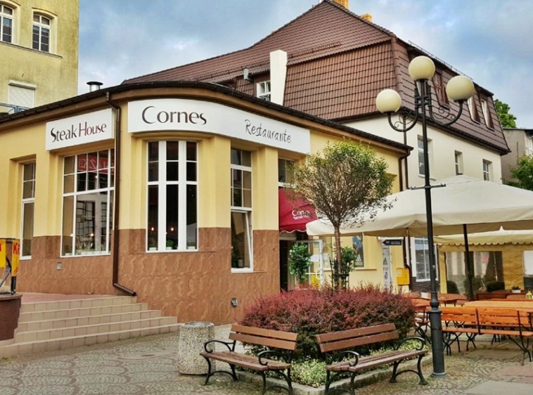 Cornes Steak House 